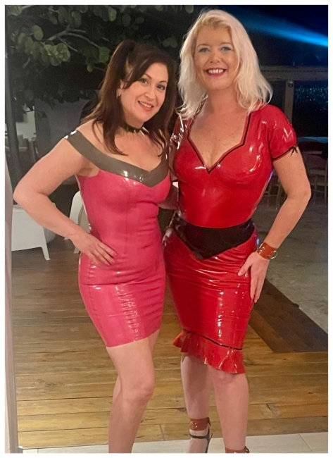 Plunge Fetish Gallery